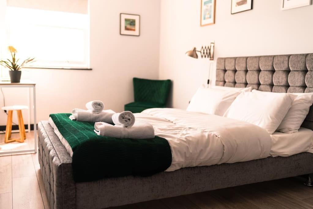 The Sunset Apartment - Margate Beach - By Goldex Coastal Breaks エクステリア 写真